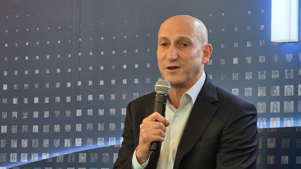 資本集團CEO稱投資氣氛已重拾樂觀 「長遠投資總比不投資好」