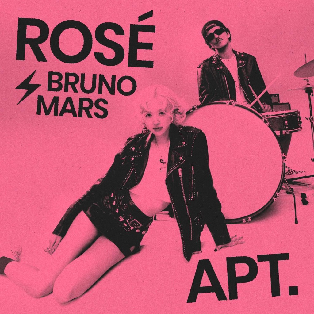 BLACKPINK ROSÉ和「火星人」Bruno Mars合作的单曲《APT.》热播。IG