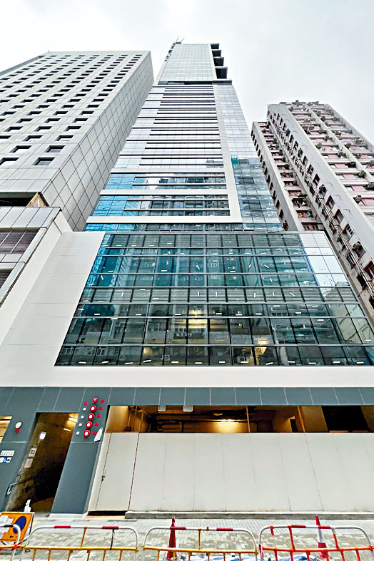 灣仔謝斐道218號Novo Jaffe，連錄大手買賣。