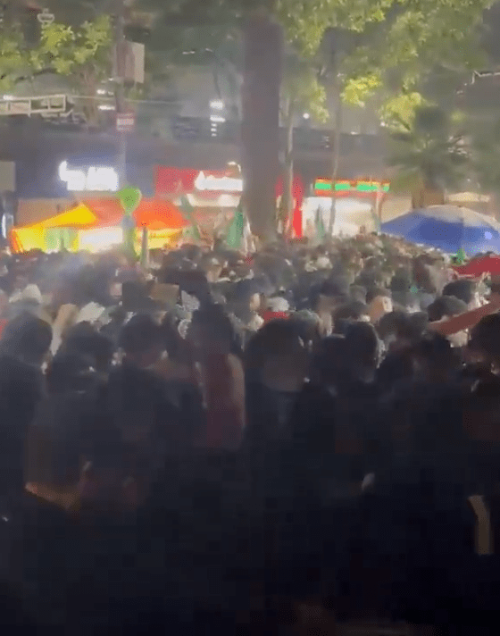現場人頭湧湧逼爆。X@soyluisgabriel1 現場人頭湧湧逼爆。X@soyluisgabriel1