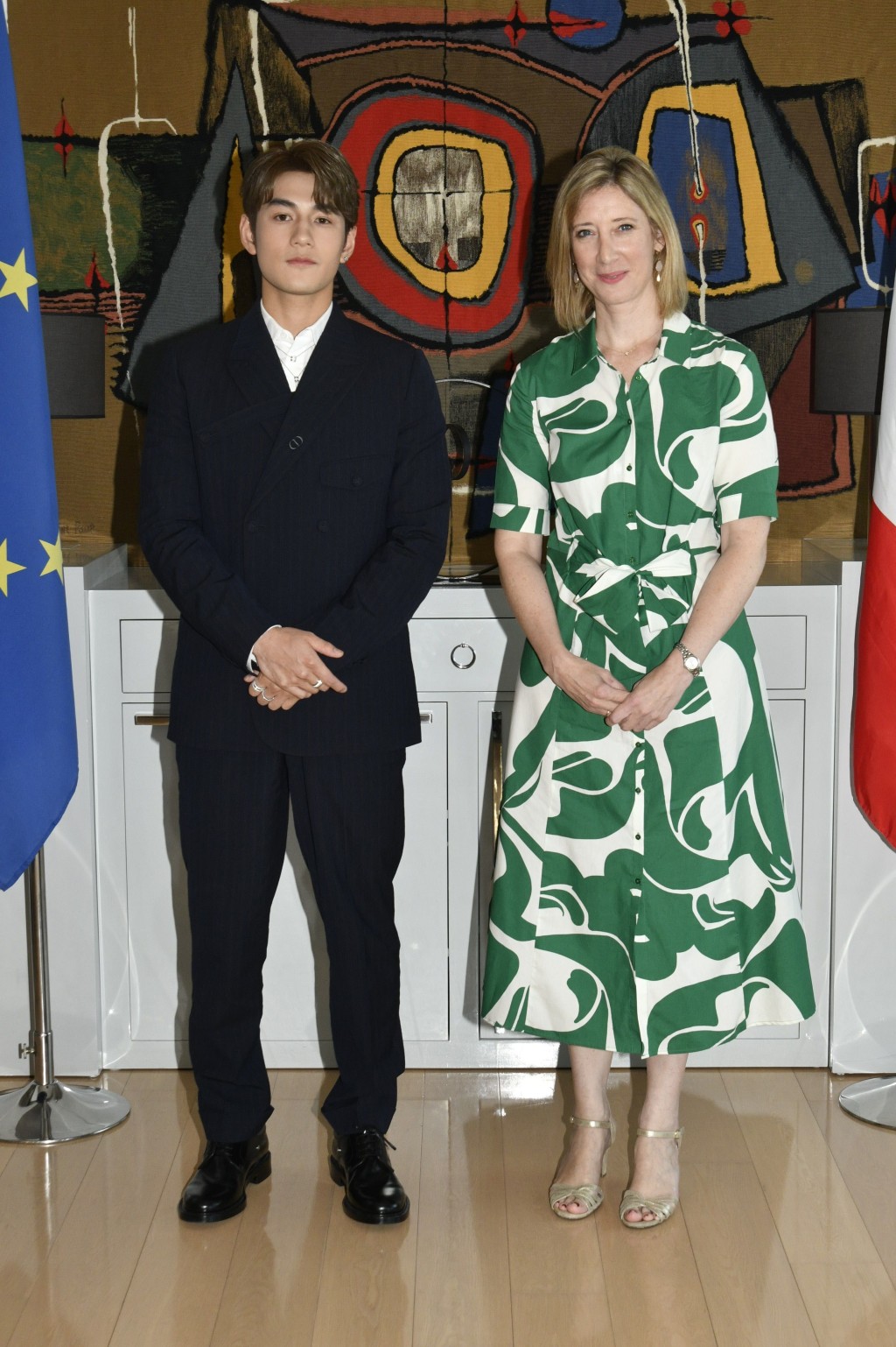法國駐香港及澳門總領事杜麗緹今日誠邀Jeffrey親臨法國總領事官邸