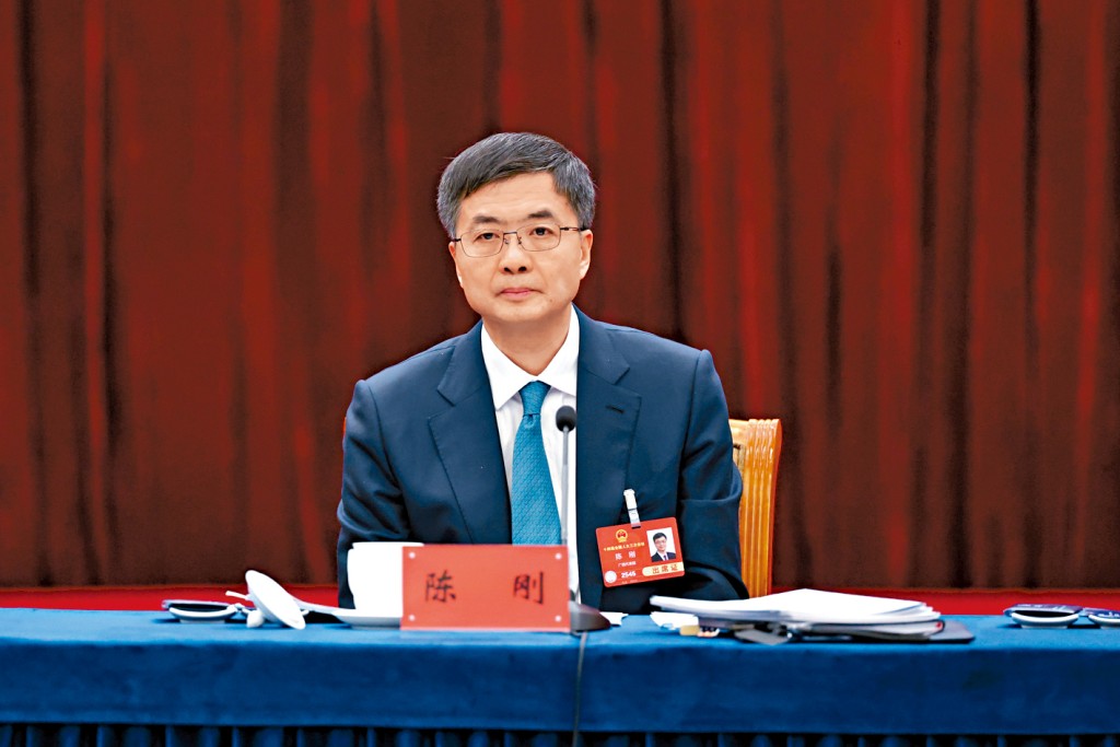 广西党委书记陈刚在两会。