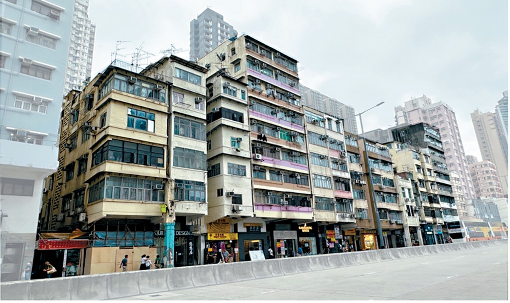 市建局發出收購建議的物業，位於馬頭圍道324至354號（雙數）。