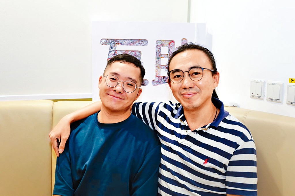 香港血友病會副主席Jason(左)與病友Donald (右) 鼓勵患者接受預防性治療。 香港血友病會副主席Jason(左)與病友Donald (右) 鼓勵患者接受預防性治療。