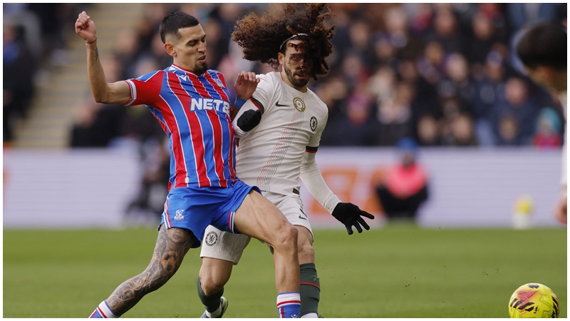 蒙路斯（左）攻守兼備。REUTERS