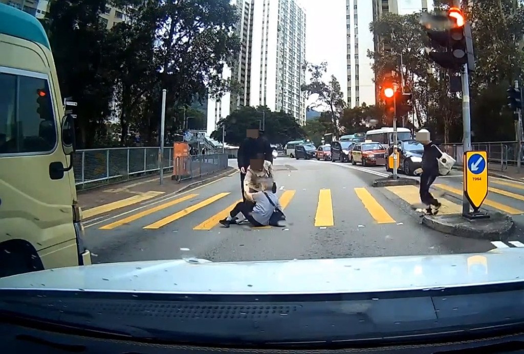 facebook截圖（資料來源：Kwong Cy＠facebook車cam L（香港群組））