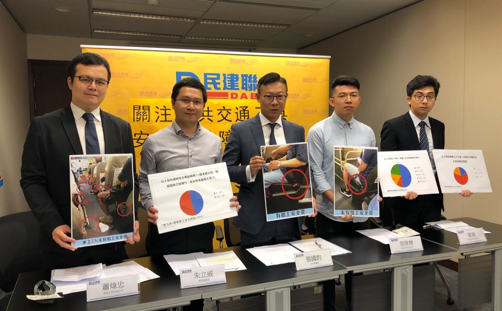 民建聯建議政府多向小巴進行突擊檢查。鄺沛同攝