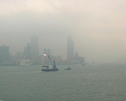 天氣潮濕溫暖。天文台圖片
