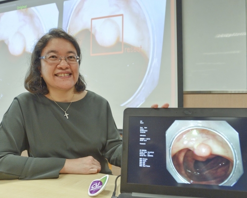中大醫學院外科學系教授潘頌欣(圖)介紹研究團隊開發實時人工智能診斷系統輔助腸鏡檢查。