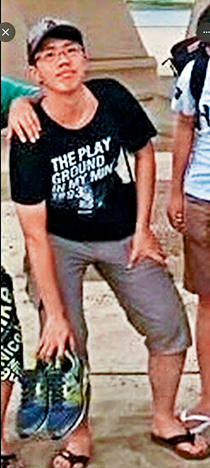 張文是桃園人，離家多年未與父母聯繫。