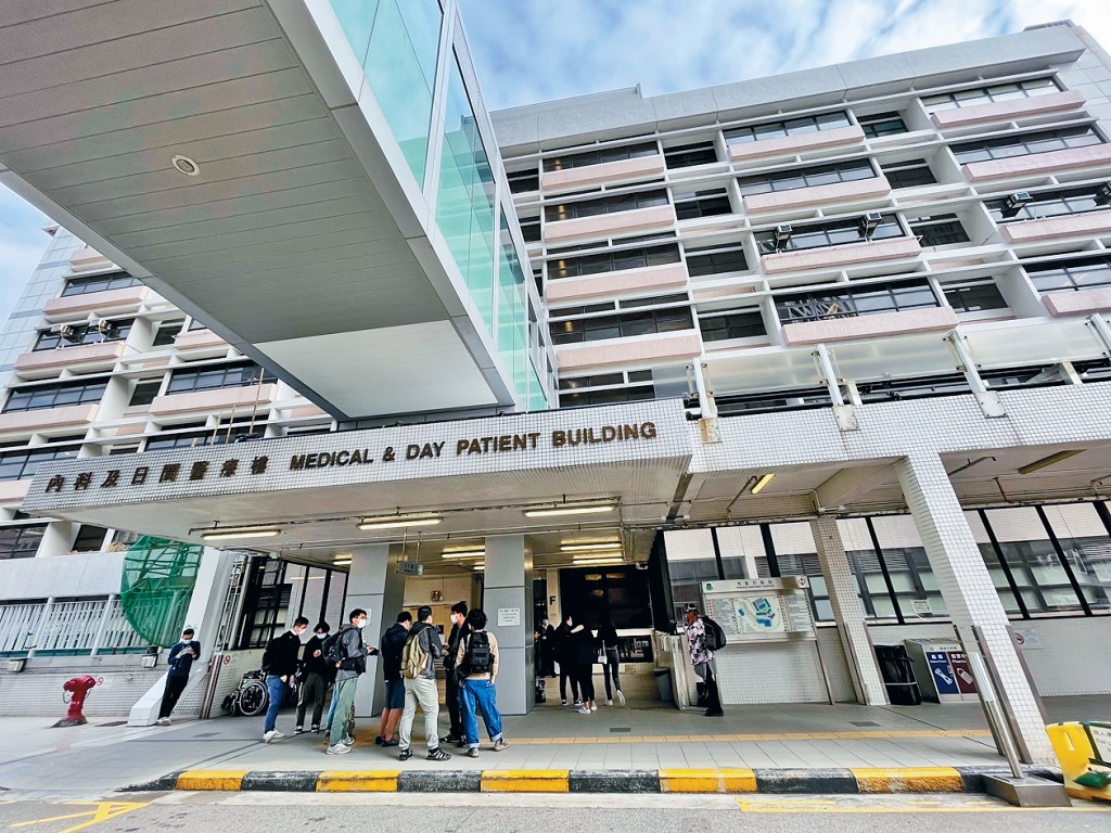 瑪嘉烈醫院兩名病人服務女助理報稱被非禮，警方拘捕一名53歲巴裔男病人。