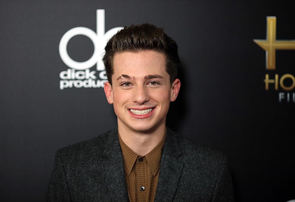 Charlie Puth。