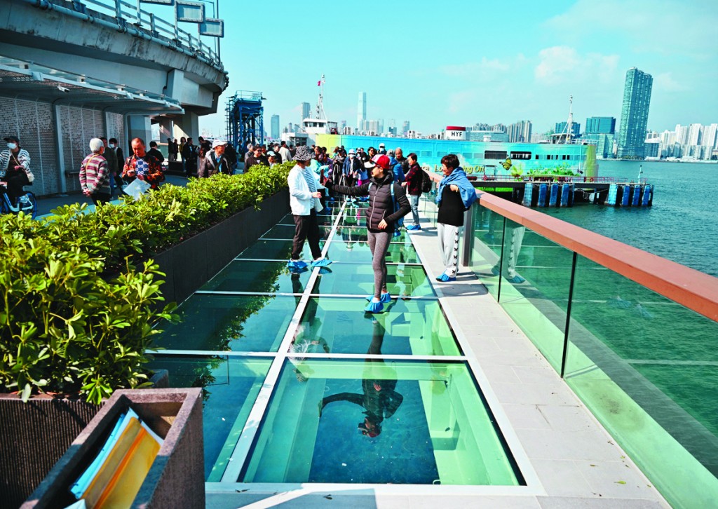 北角東岸板道（東段）自去年底正式開放，受市民及旅客歡迎。