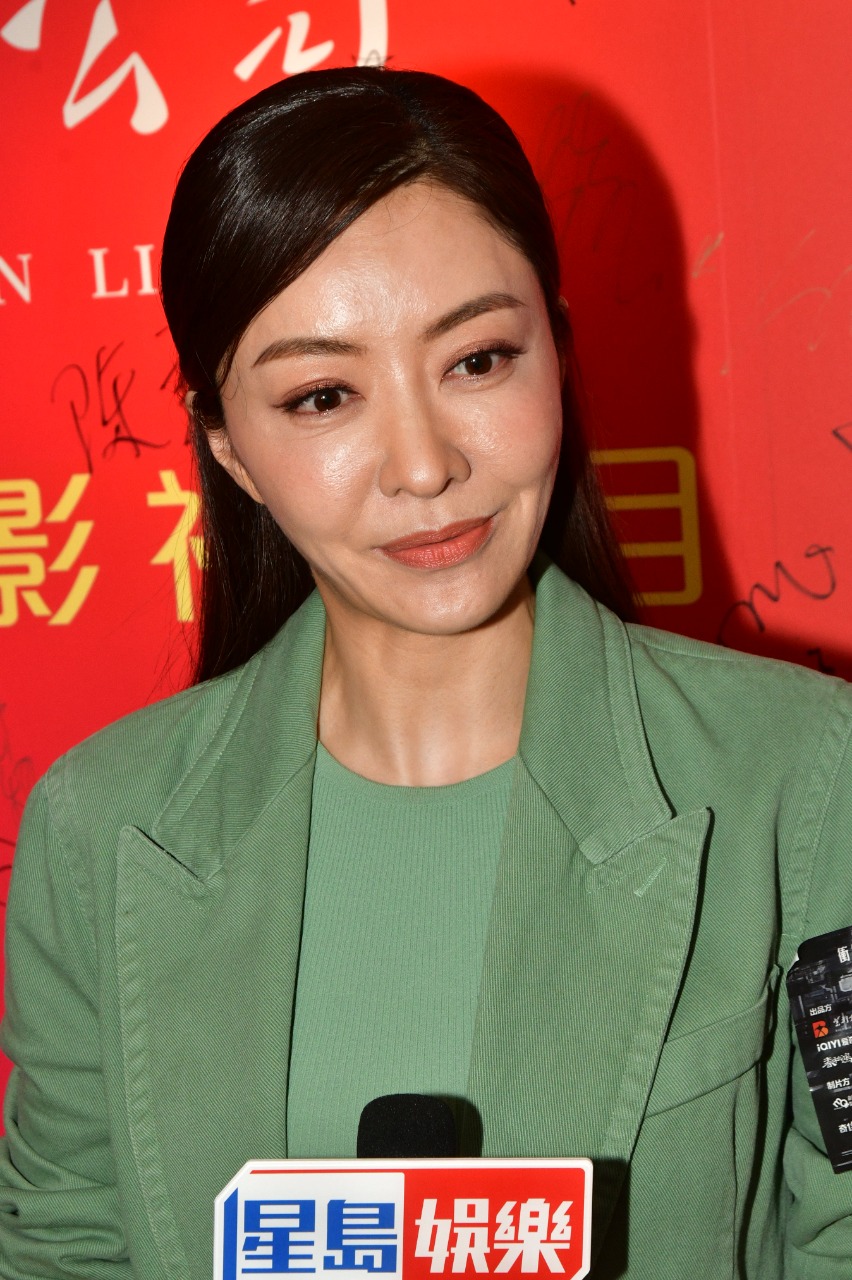 熊黛林有份参演新剧《守承者》，她在紫荆文化集团2023年度重点影视专案发布仪式谈到久没在香港拍剧。