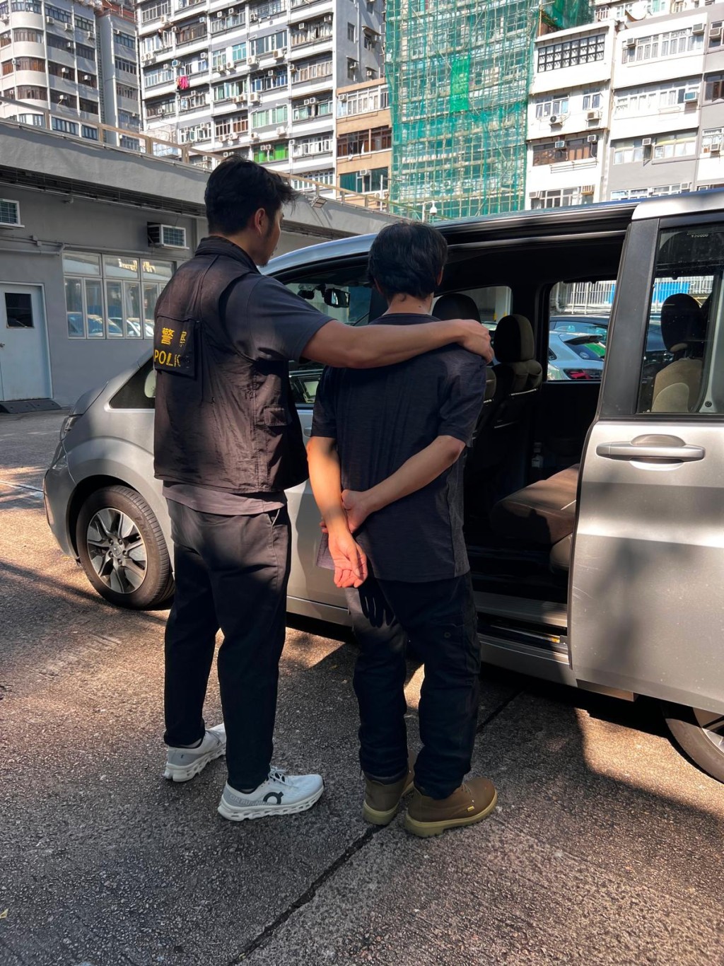 兩名被捕男子。警方圖片 兩名被捕男子。警方圖片