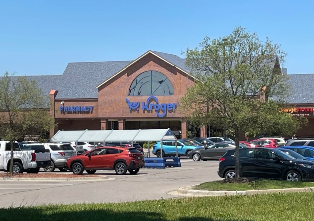 擁有逾140年歷史的美國老牌零售超市克羅格(Kroger),有傳即將進軍中國市場。 擁有逾140年歷史的美國老牌零售超市克羅格(Kroger),有傳即將進軍中國市場。