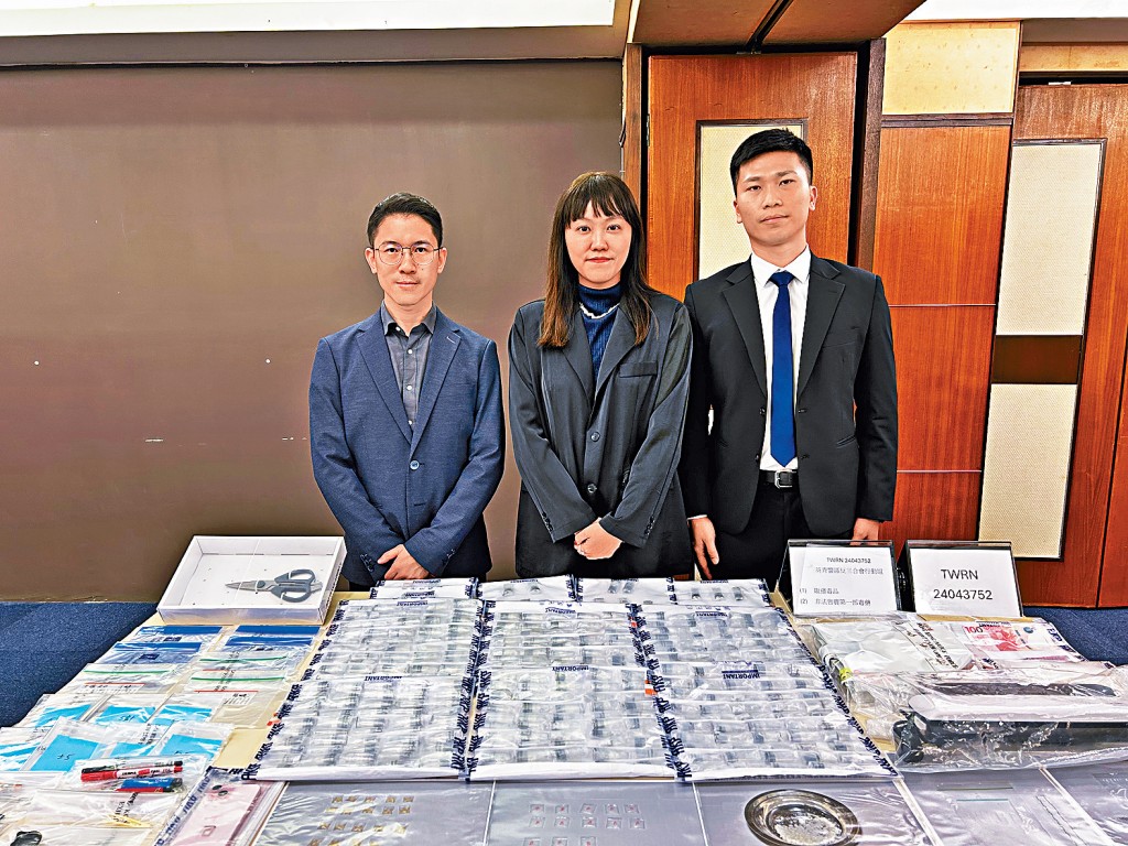 警方在荃灣搗破毒品儲存倉,檢獲「太空油」等多類毒品。