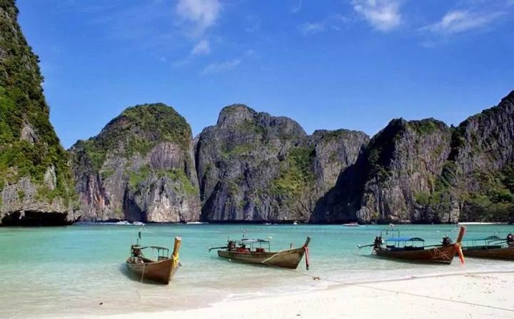 透過泰旅局最新的香港版繁體中文網站，大家便可得知更多泰國旅遊的新資訊及優惠消息。
