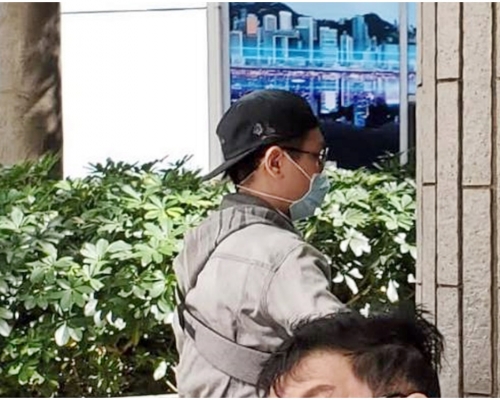 被告陳佐豪暴動罪及無牌管有無線電通訊器具罪兩罪罪成。資料圖片