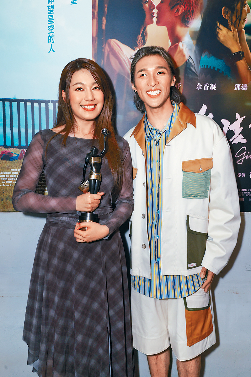 黃又南為朱栢康在黃淑蔓得獎時爆喊解畫。