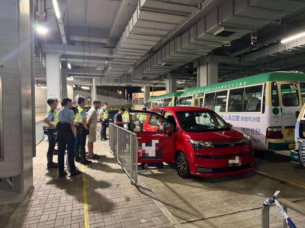 警方東九龍打擊酒駕及販運危險藥物 ，拘捕8人。警方圖片