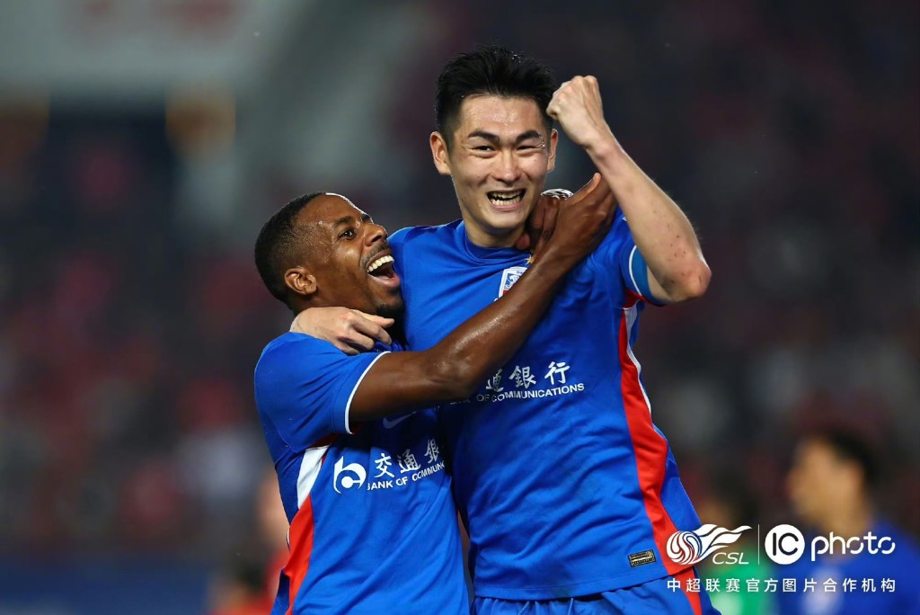 陳晉一今戰亦以一球精妙頭錘助球隊取得大勝。上海申花微博圖