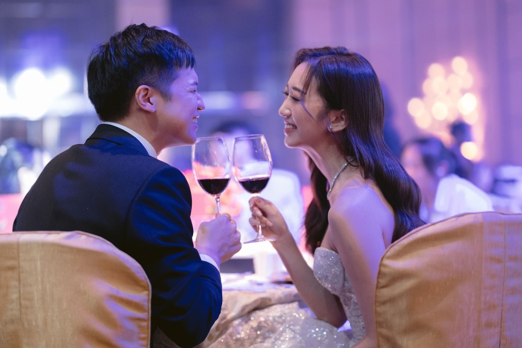 曾曉婷與老公於數月前擺酒。 曾曉婷與老公於數月前擺酒。