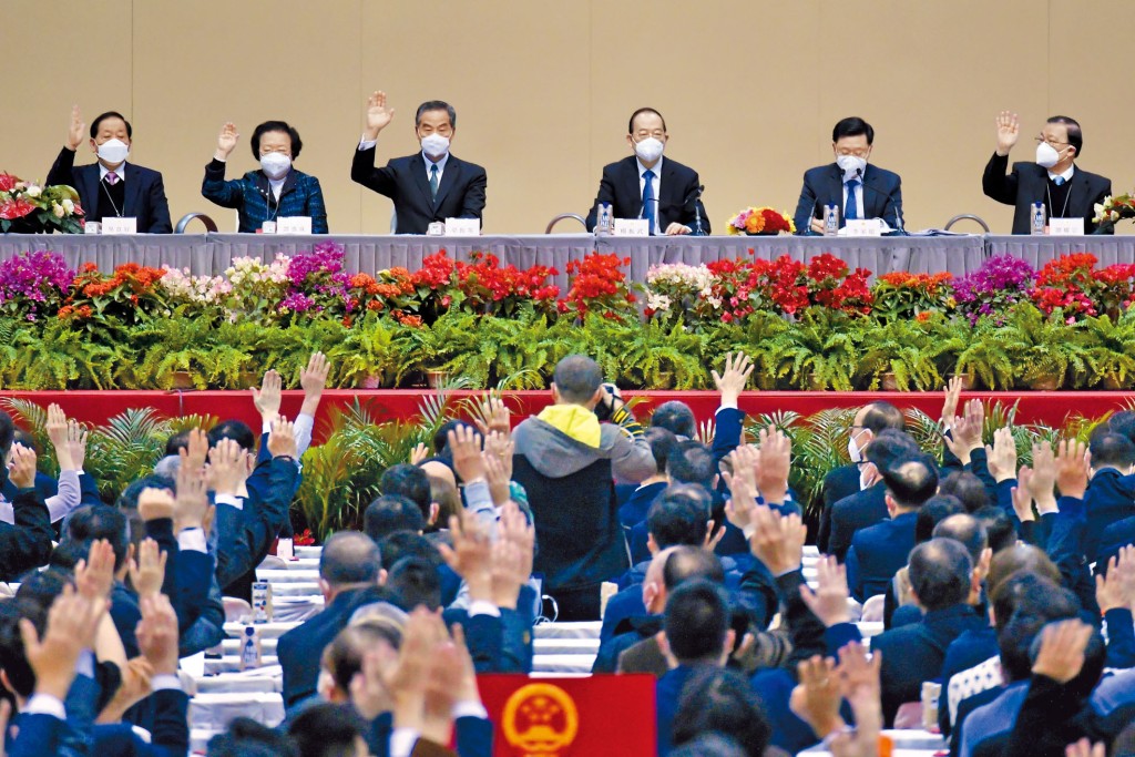 第十四届港区全国人大选举顺利举行。