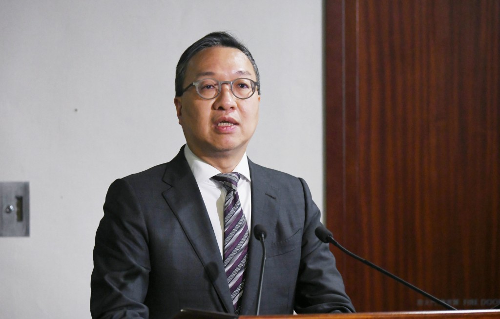 律政司司長林定國指,盡早啟動及完成「先訂立、後審議」的過程,有助促進這方面法律的確定性。何健勇攝 律政司司長林定國指,盡早啟動及完成「先訂立、後審議」的過程,有助促進這方面法律的確定性。何健勇攝