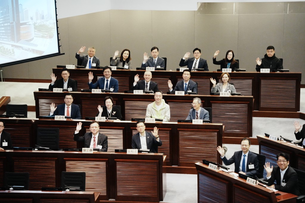 90位候任議員即將上任，並於今日（11日）參加立法會事務簡介會。