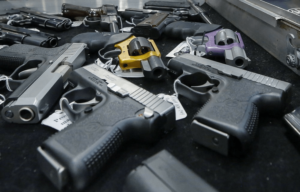 美国的枪枝管制一直备受争议。AP资料图