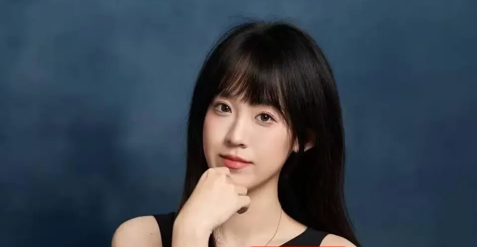 百萬粉絲網紅打破「網紅=學渣」刻板印象,花了10年。 抖音 百萬粉絲網紅打破「網紅=學渣」刻板印象,花了10年。 抖音