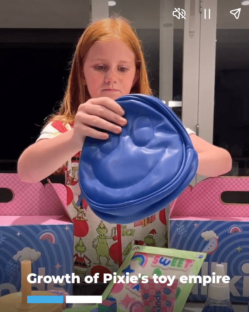 澳洲女童网红萝莉柯蒂丝（Pixie Curtis），10岁时创立玩具公司“Pixie's Fidgets”，首月营业额已达20万澳币（约102万港元），两年后今日她的身家超过半亿港元。