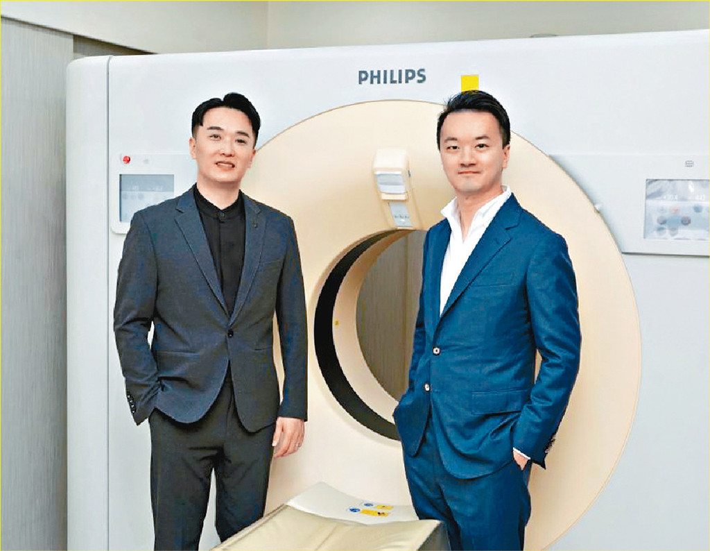 ■全仁醫療集團劉仲恒醫生（左）與趙國雄兒子趙朗（右）首合作成立醫療房地產基金。
