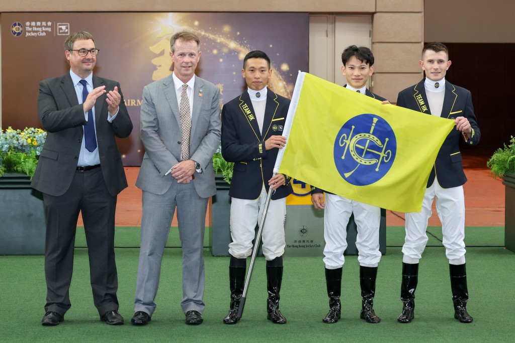 何澤堯、周俊樂及霍宏聲將合組香港隊出戰識價盃。 何澤堯、周俊樂及霍宏聲將合組香港隊出戰識價盃。