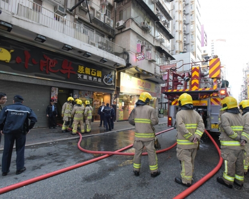 旺角砵蘭街大廈火警。黃文威攝