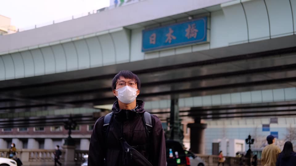 坤哥謂行到第13日,行行下唱到『如累了,請你只要相信捱下去』觸動了自己,一路行一路喊,喊了一粒鐘。