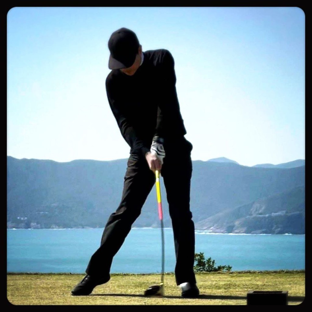 盧啟賢亦熱愛打高爾夫球。