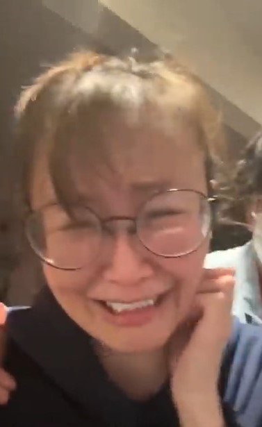 李汀指王志安要求她不公開二人夫妻的身份。 李汀指王志安要求她不公開二人夫妻的身份。