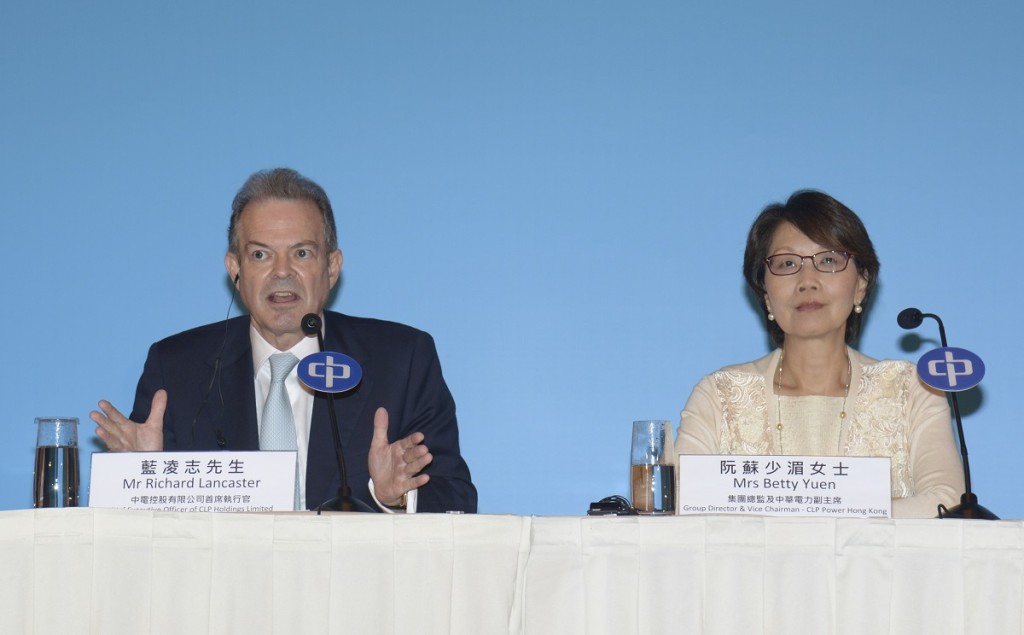 首席執行官藍凌志 (左),集團總監兼副主席阮蘇少湄(右)。 資料圖片