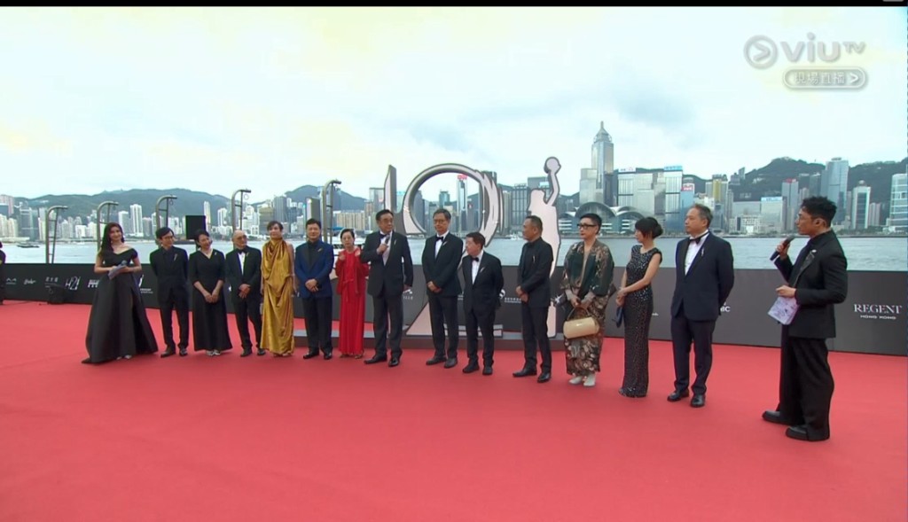  今屆紅地氈由香港電影金像獎協會董事局成員打頭陣，包括爾冬陞、余安安、劉天蘭、錢嘉樂等。