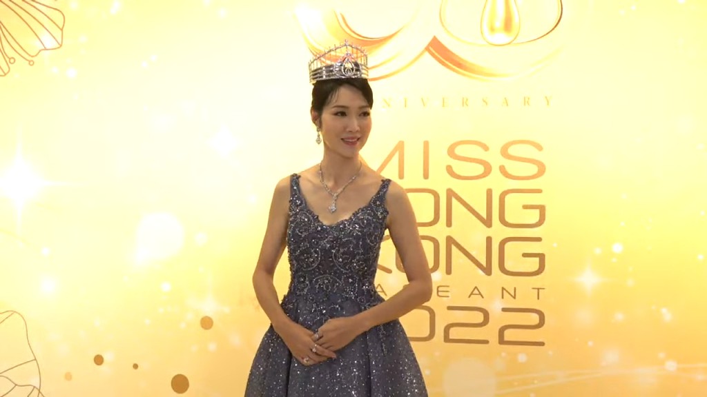 葉翠翠今晚現身香港小姐競選2022現場。