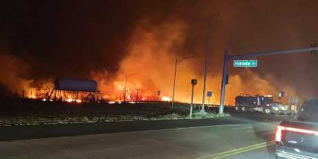 拉海纳山火景象有如世界末日。美联社