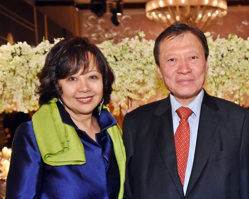 郭炳湘與妻子李天穎。資料圖片