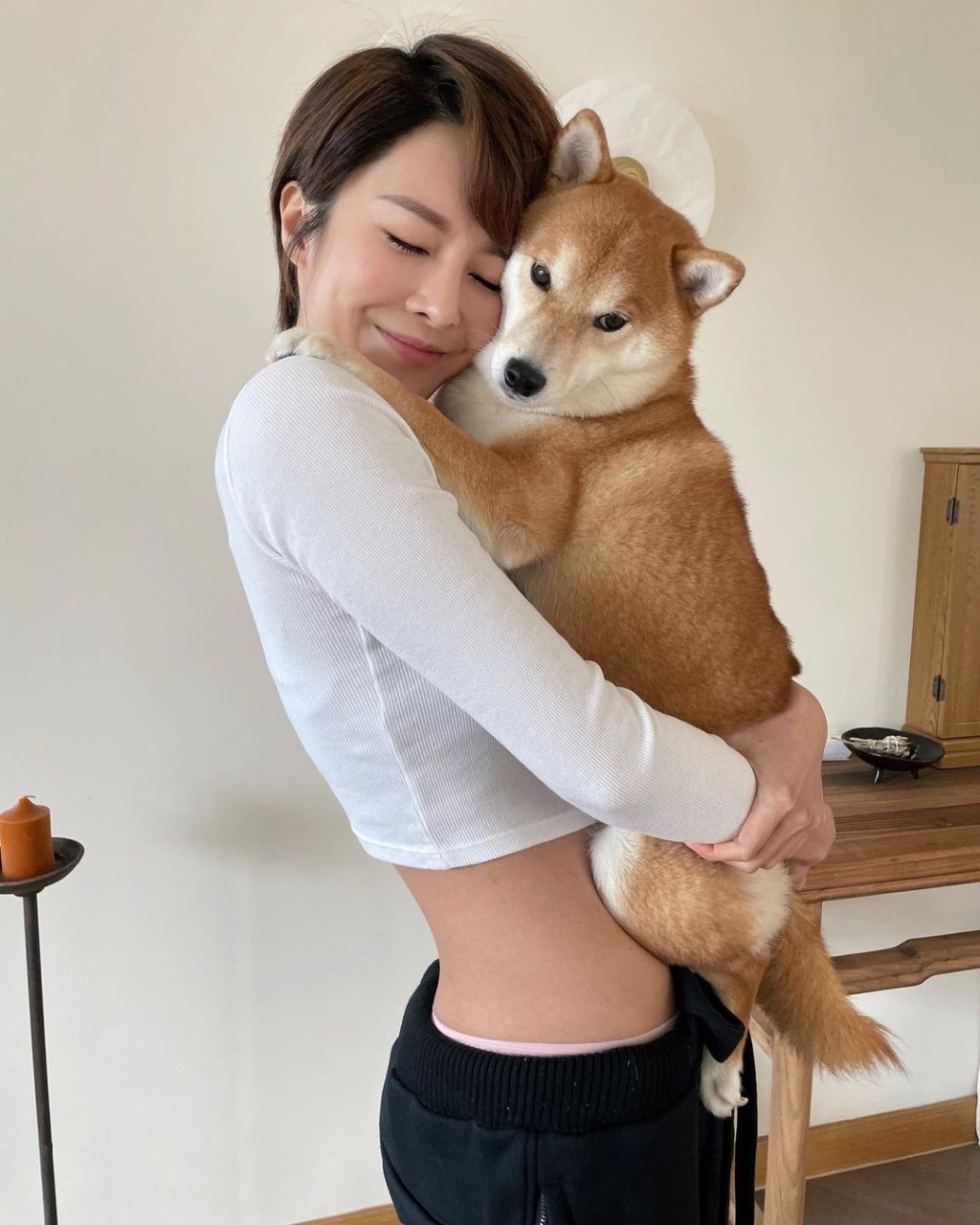 張曦雯條腰好搶鏡。