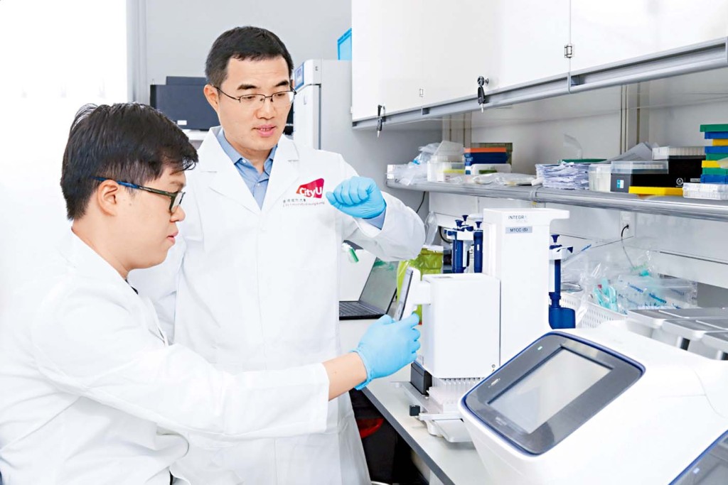 城大生物醫學科學系鄭宗立教授。 城大生物醫學科學系鄭宗立教授。