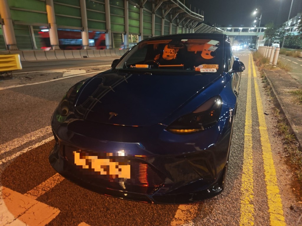 警方新界北重點打擊酒後及毒後駕駛以及超速駕駛等嚴重交通罪行。警方圖片