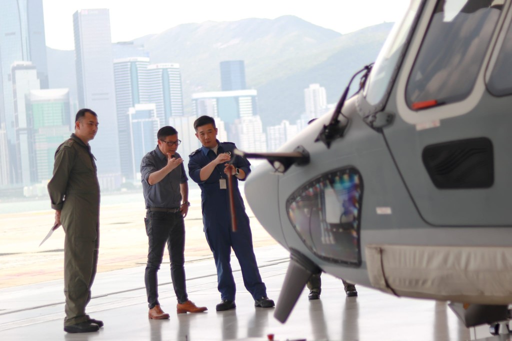 邓炳强指他看到很多最新的飞行救援技术。（邓炳强FB图片）