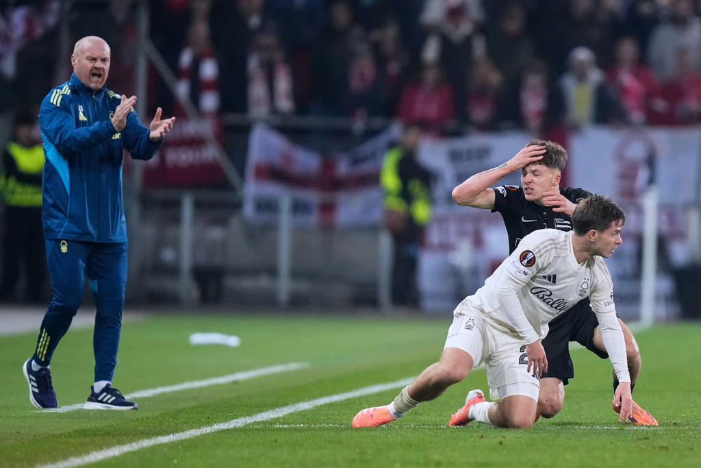 戴治帶領森林出戰的這兩場歐霸,均保住不失球。美聯社 戴治帶領森林出戰的這兩場歐霸,均保住不失球。美聯社