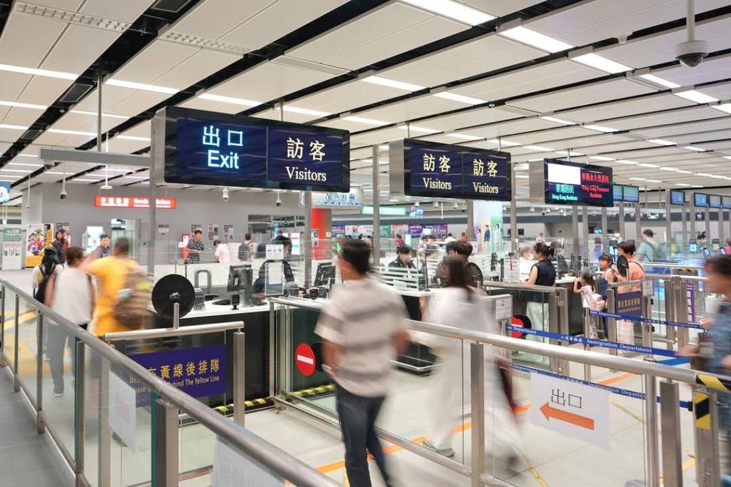 入境處表示，國慶黃金周首日各管制站運作順暢。入境處IG
